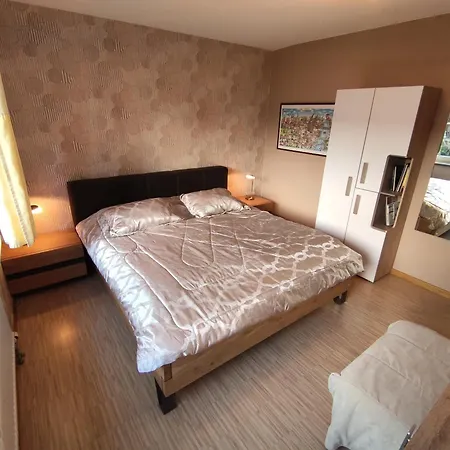 Apartmán Ferienwohnung Cologne *