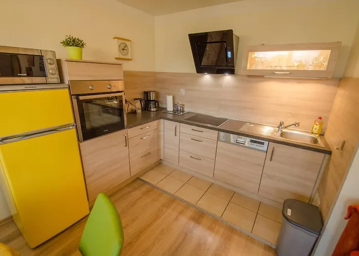 Ferienwohnung Cologne * Κολωνία