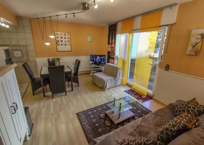 Apartment Ferienwohnung Cologne *