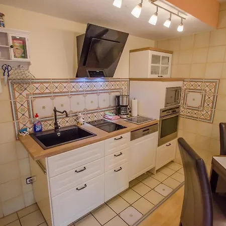 Ferienwohnung Cologne شقة