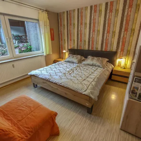 Ferienwohnung Cologne شقة *