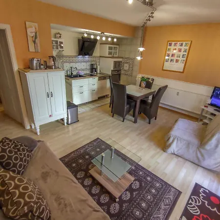 Ferienwohnung Cologne شقة *